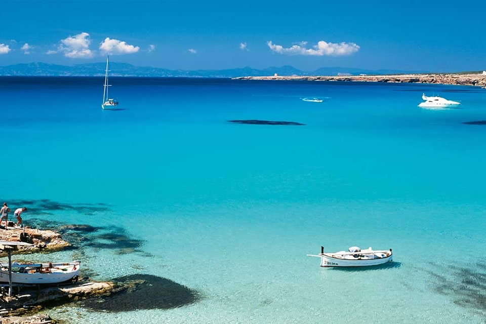 spain yacht charter sailing holiday destinations ibiza